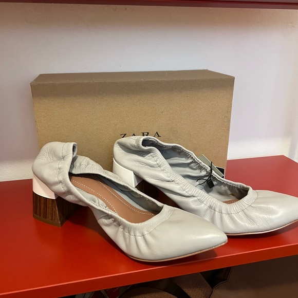Zara Women's Light Gray Leather Block Heels - Picture 1 of 4